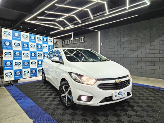 CHEVROLET ONIX 1.4 MPFI LTZ 8V FLEX 4P MANUAL CHEVROLET ONIX 1.4 MPFI LTZ 8V FLEX 4P MANUAL